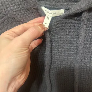 Maurices Women's Gray Sweater small. Hooded thumbnail 3