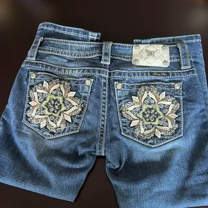 Miss Me capri size 25 thumbnail 2