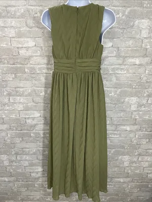 Siena Pleated Chiffon Midi Dress in Sweet Pea thumbnail 6