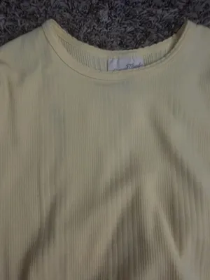 Universal Threads yellow top thumbnail 3