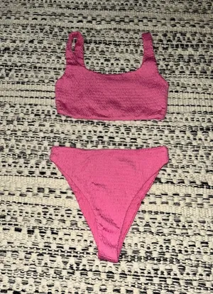 🆕 NIB Naked Wardrobe | Bubblegum Pink Smocked Bikini thumbnail 4