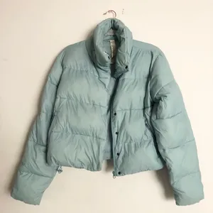 Alo Yoga Gold Rush Puffer Chalk Blue M thumbnail 5