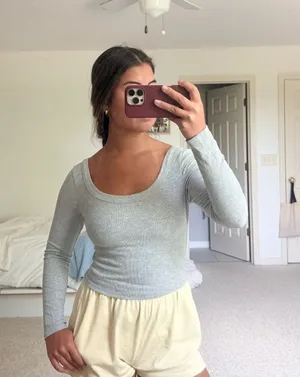 Gray long sleeve cropped lounge shirt thumbnail 1