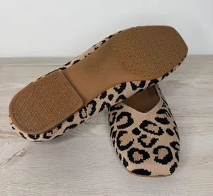 Vivaia Square-Toe V-Cut Flats Margot 2.0 Leopard Print size 40.5 thumbnail 7