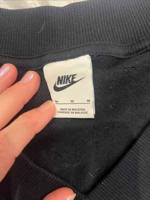 Nike Black V-Neck Cropped Sweatshirt with White Swoosh size medium. thumbnail 7