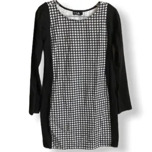 Fab Alley Houndstooth Body Con Long Sleeve Dress‎ thumbnail 2
