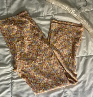 Zara Floral Silky Pants thumbnail 1