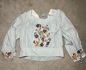 Anthropologie Beaded Puff Sleeve Blouse Size Medium thumbnail 2