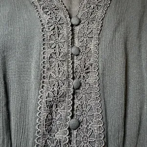 Scarlet Darkness Womens Size Large Black Lace Trim Smocked Waist Gothic Blouse thumbnail 7