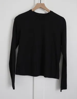 Skims Black Long Sleeve Tee thumbnail 1