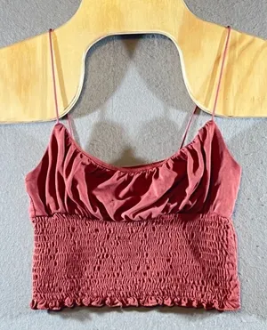 654 | Urban Outfitters Smocked Cropped Ruched Cami‎ Tank Top Pink Rust Womens XS thumbnail 1
