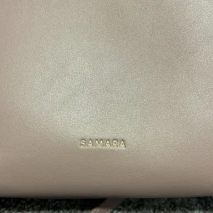 Samara Medium Shoulder Vegan Leather Bag in Peony‎ thumbnail 7