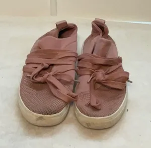 Steve Madden Pink Sneakers thumbnail 1
