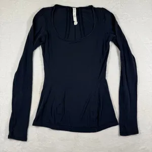 Lululemon Vitasea Long Sleeve Scoop Neck Top Black Size 2 Thumbholes 8884 thumbnail 1