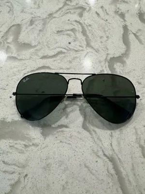 Ray-Ban Aviator Sunglasses Black thumbnail 2