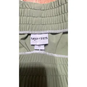 Raya Sun Womens Sage Green Smocked‎ High Waist Athletic Running Shorts Size M thumbnail 2