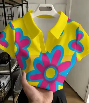Women’s Yellow Floral Print Short Sleeve Collared Top thumbnail 1