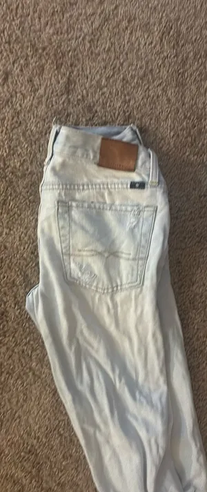 Lucky Brand Boyfriend jeans thumbnail 2