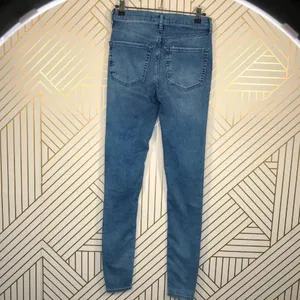 Free‎ People Busted Knee Skinny Jeans in Turquoise thumbnail 9