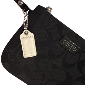 Coach Signature Jacquard Wristlet Black Canvas Patent Leather Trim Small Bag thumbnail 4