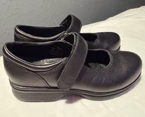 Propet Black Women's Mary Jane comfort leather shoes size 6.5M thumbnail 1