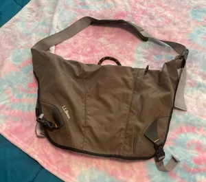 LL Bean messenger bag thumbnail 1