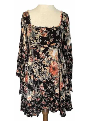 Free People Mini Dress Sz XS Heart Of Gold Dark Floral Boho Bell Sleeve Fairy thumbnail 1