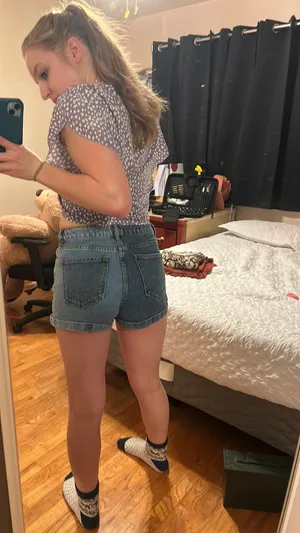 Jean Shorts thumbnail 5