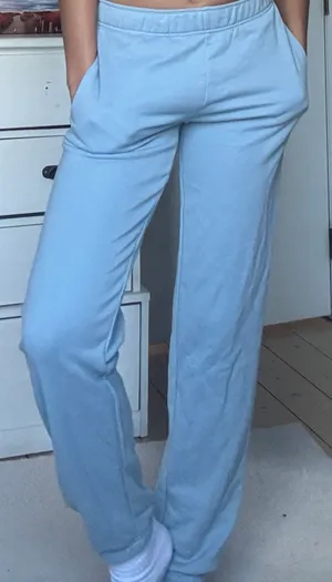 Aritzia Tna Joggers thumbnail 3