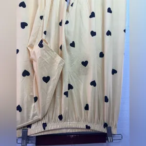 SHEIN L Black Hearts on Bright Yellow 2-Piece Set Pajamas thumbnail 2
