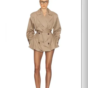Helsa Short Bubble Hem Trench in Stone S thumbnail 3