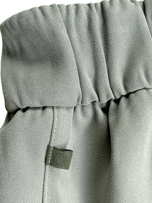 EUC Lululemon Noir Crop Pants Sage Grey Size 6 thumbnail 10