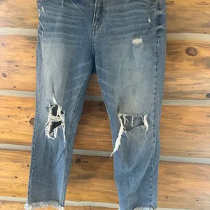 KanCan Vintage High Rise Destructed Straight Ankle Jean thumbnail 3