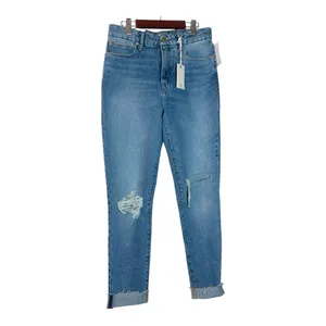 GOOD AMERICAN Weekender Distressed Straight Leg Jeans thumbnail 3
