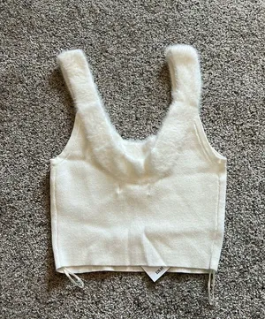 Boa Fuzzy Tank Top thumbnail 4