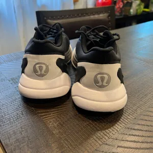 Lululemon Blissfeel Womens Running Shoe 8.5 women thumbnail 3