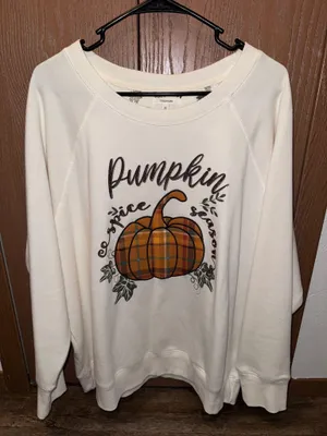 Maurice's pumpkin crewneck thumbnail 1