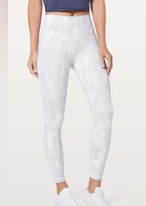 Lululemon Wunder Under Hi-Rise 7/8 Tight 25" size 2 thumbnail 1
