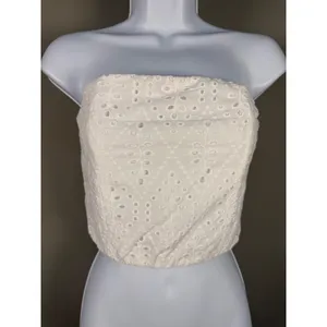 Alice + Olivia White Eyelet Strapless Crop Top Size 6 Fairycore Boho thumbnail 2