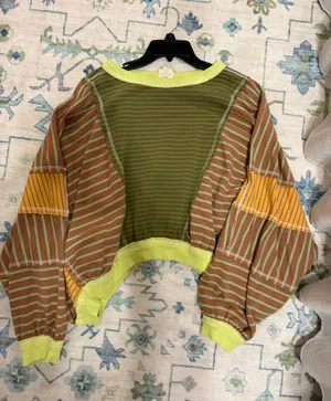 Bibi Boutique Sweatshirt Top Multiple thumbnail 1