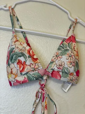 Cupshe Set NWT Women’s Pink Multi Floral Bikini Swimsuit Size‎ S thumbnail 8