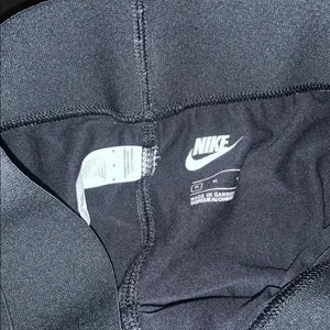 Med Nike legging thumbnail 3
