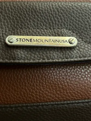 Stone Mountain Accessories Brown Two-Tone Leather Crossbody Bag thumbnail 8