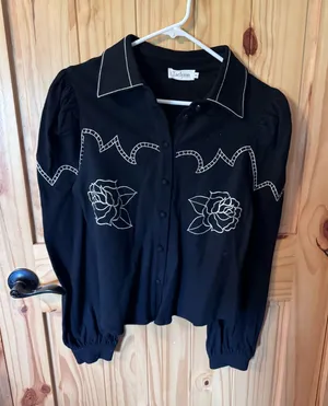 Cute boutique top Black thumbnail 1