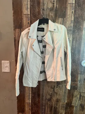 Guess white faux leather jacket white size Medium SH2) thumbnail 2