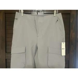 Lululemon LAB Reykur Cargo Pants Gray Womens Sz 12 Hiking Utility Tech NEW Rare thumbnail 6