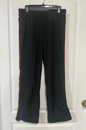 FINAL PRICE Ladies Nike Windbreaker Pants thumbnail 1