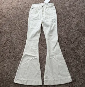 KanCan White Super Flare Jeans thumbnail 3