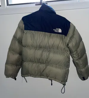 The North Face 700 Puffer Jacket thumbnail 2