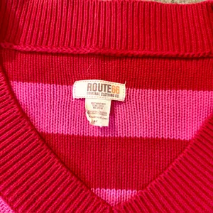 Route 66 Red & Pink Striped V-Neck Sweater Sz M #Striped #Vintage #Vneck thumbnail 3